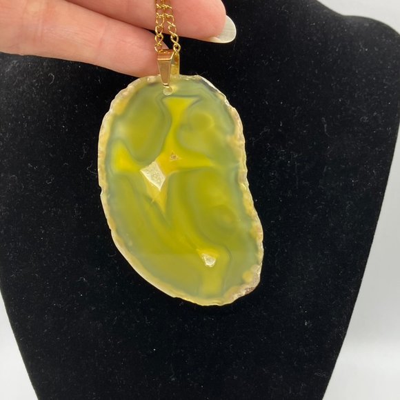 Agate Raw Edge Yellow Gemstone + 24 inch Golden Stainless Steel Curb Chain - Picture 10 of 10